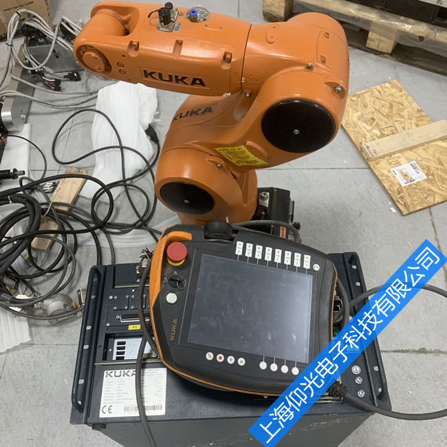 �쿨KUKA���I�C������������S�޲��E